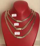 Vând 3 lănțișoare și cercei din aur 14K – stare foarte bună