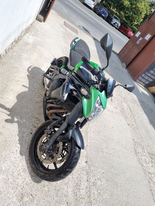 Kawasaki ER6N. 2014. Vand sau schimb CROSS