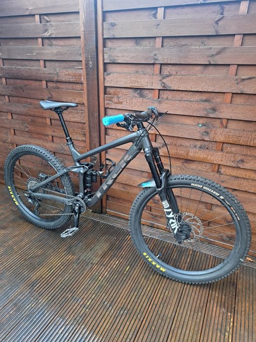 Trek Remedy 8 / 2023 / M/L