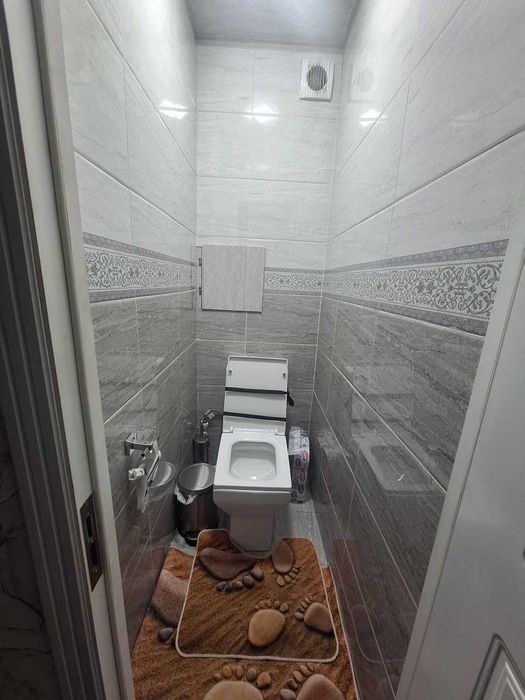 СРОЧНО! Продаётся 4 комнатная квартира в 19 квартале. Ресторан МИРАНДИ