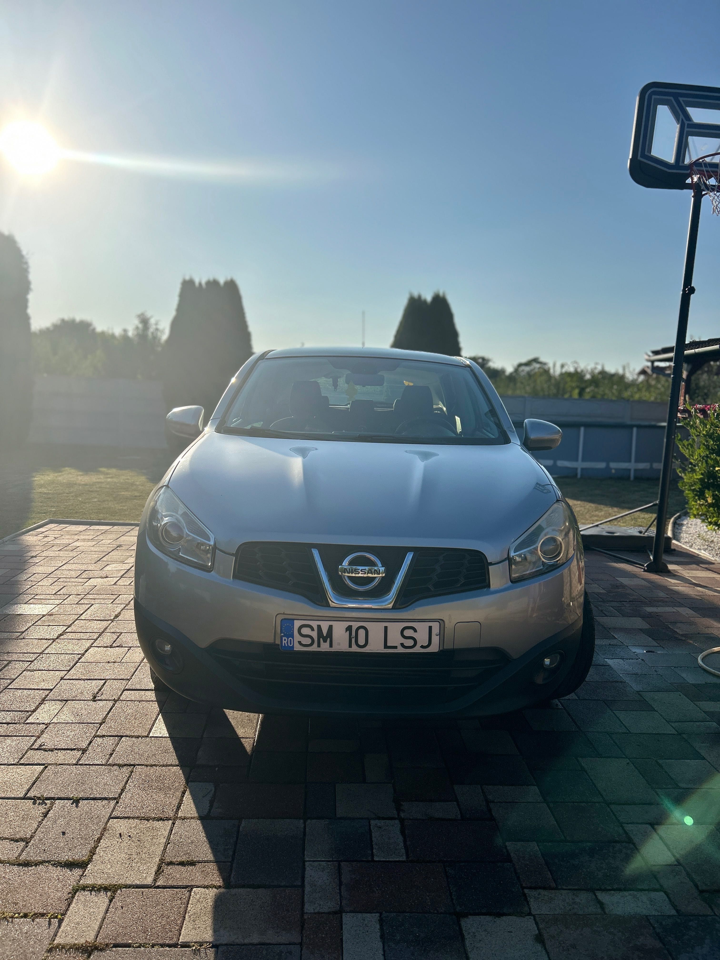 Nissan qashqai 2010