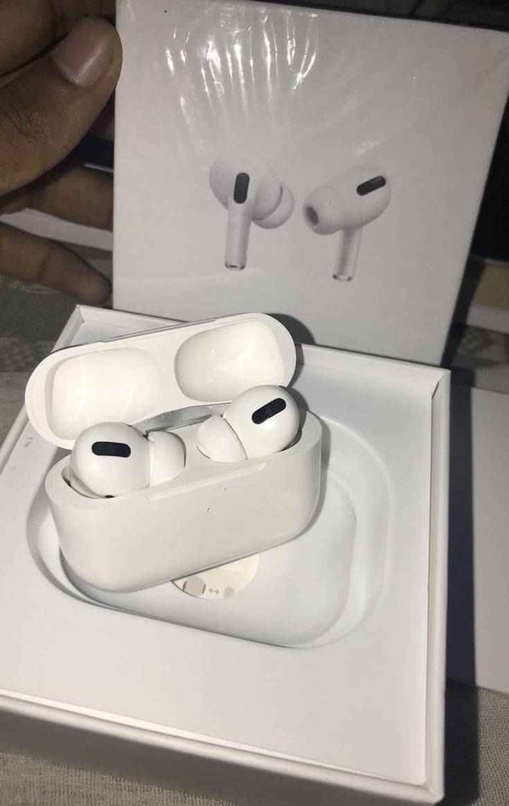 AirPods Pro sotuvda