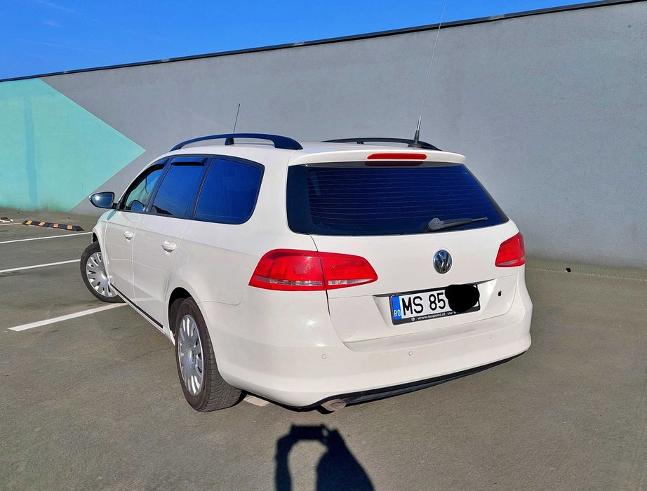 Volkswagen Passat B7 2011 1.6 TDI Bluemotion
