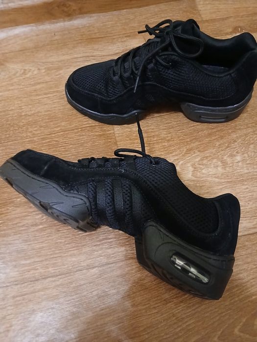 Танцувални обувки