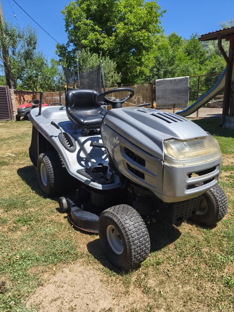 Tractoras gazon Mtd 20 Cai
