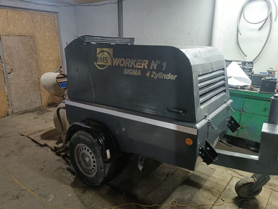 Продам дизельный Пневмонагнетатель Растворонасос для полусухой стяжки