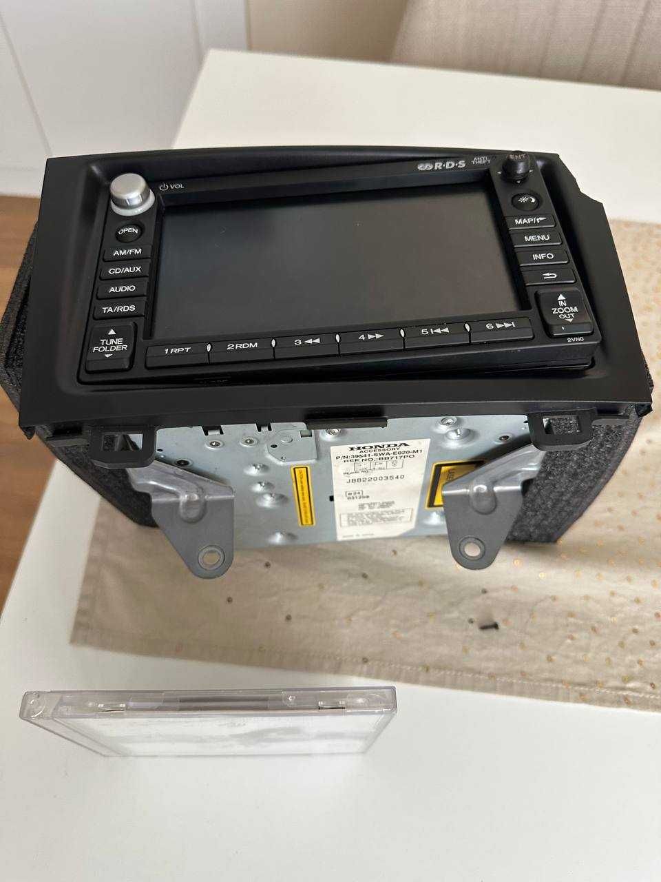 Мултимедия и навигация за Honda CR-V 3