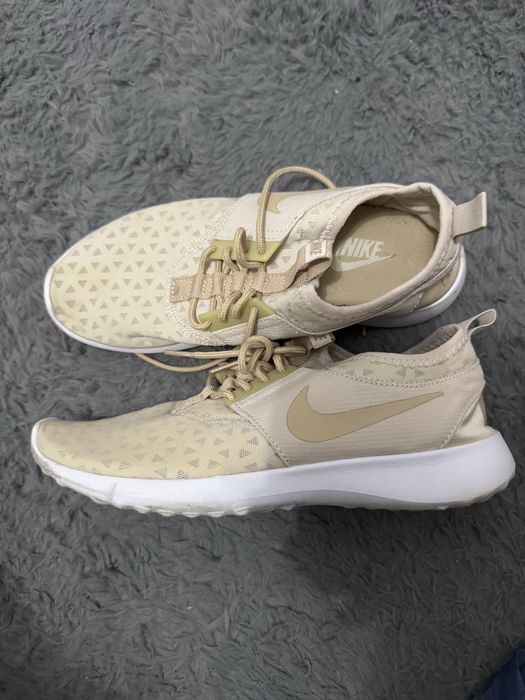 Adidasi nike 38