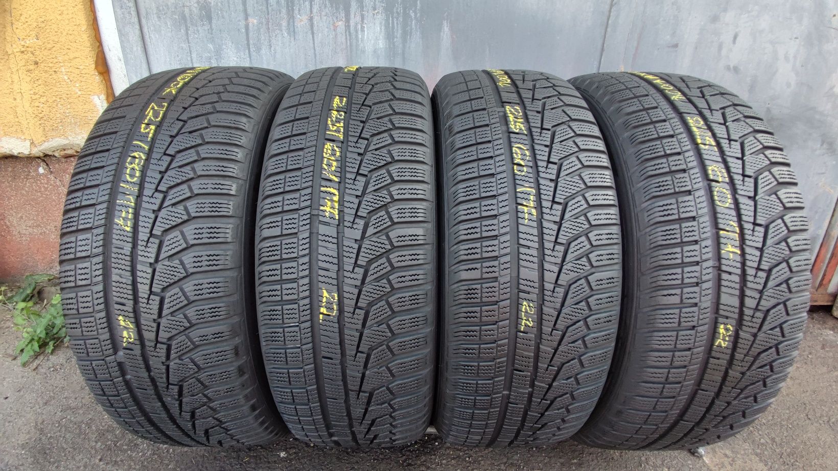 4бр. зимни гуми 225/60/17 Hankook Winter I*Cept Evo 2, SUV, M+S
dot492