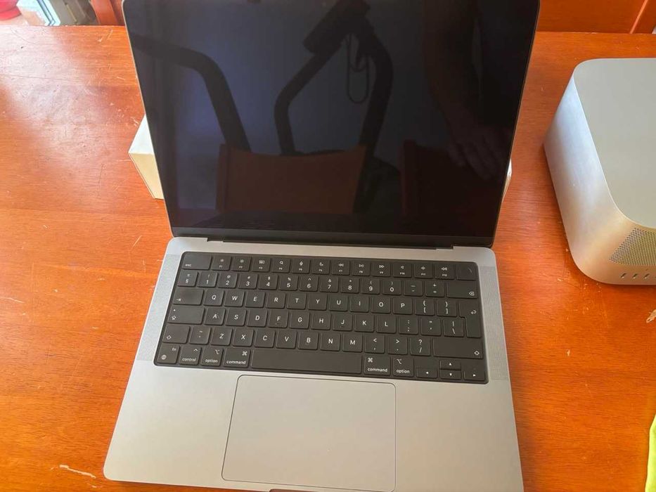 Apple MacBook М2 Pro 14-inch 32GB RAM, 512GB SSD