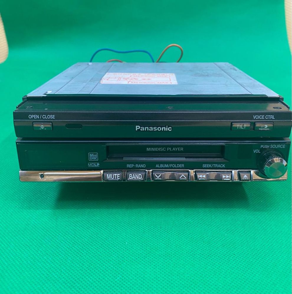 CD player auto Panasonic  CN HDS 950MD/-CN HX 910D,ecran retractabil,