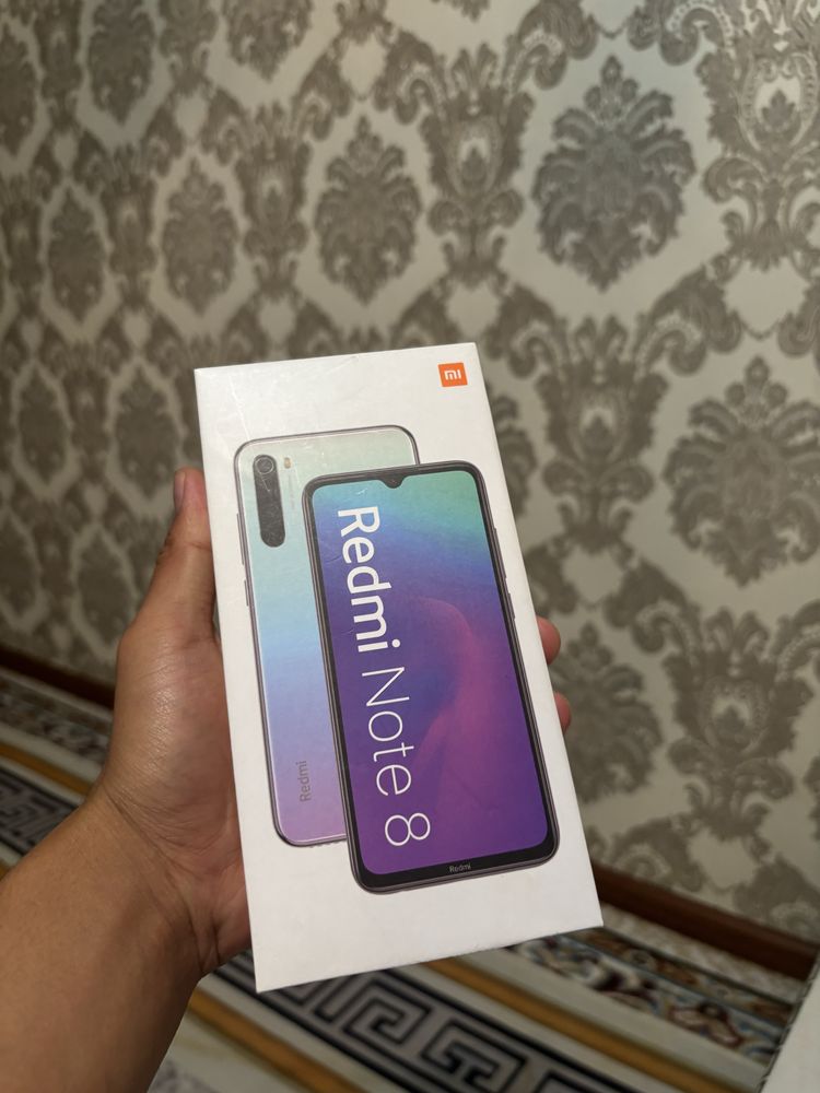 Смартфон Redmi note 8