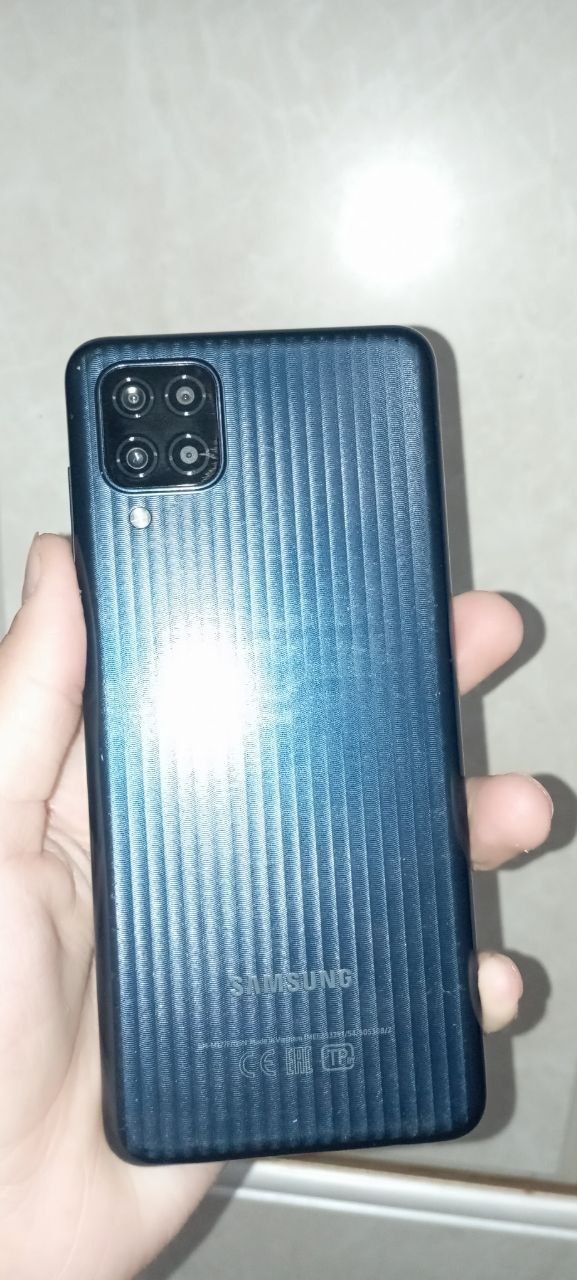 Samsung m 12 ideal