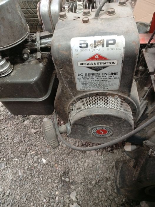 Motocositoare pe benzina cu lamă 120 cm