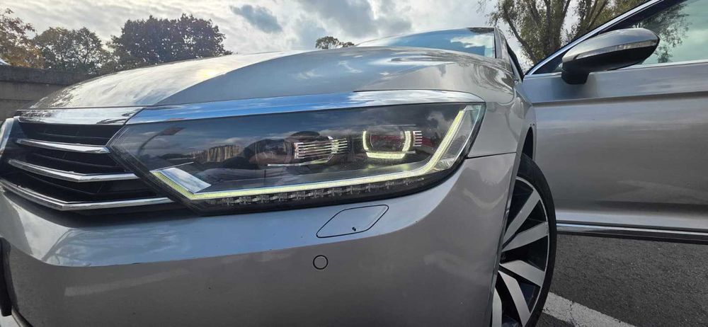 Passat 2.0 TDI 232HP /Dynaudio /Alcantara /Panoramic /Virtual Cockpit