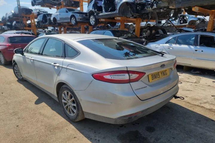 lampa tripla stop parasolar stanga dreapta bara spate FATA clapeta acceleratie haion Ford Mondeo mk5 motor 1.6tdci  116cp  dezmembrez