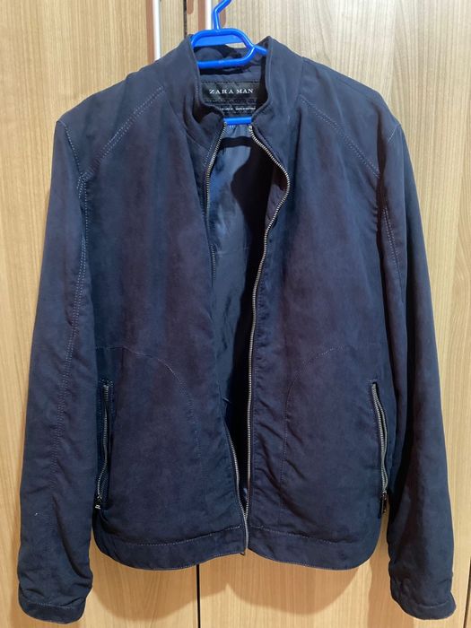 Costum tineresc facut la comandă