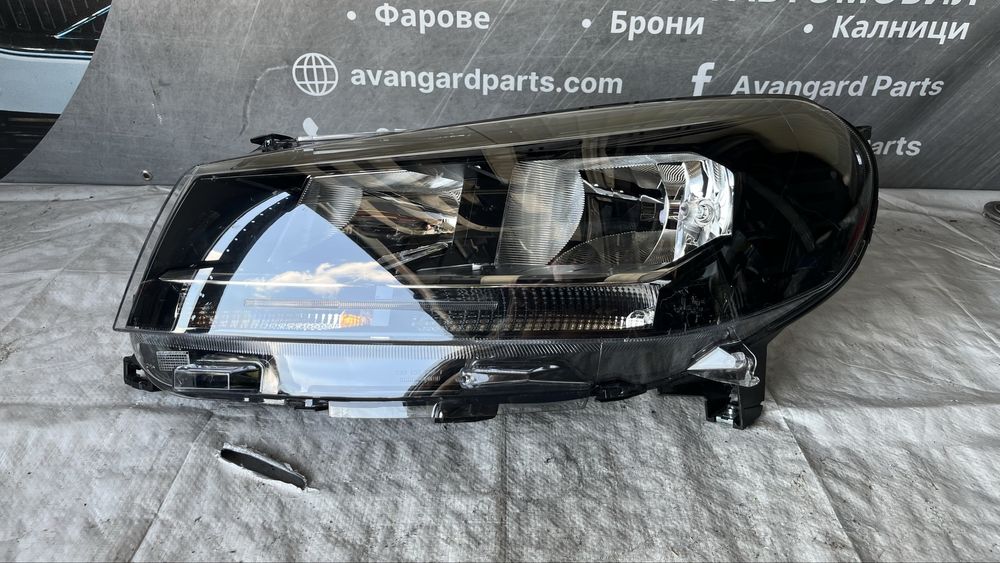 Ляв фар Peugeot Expert 2024-