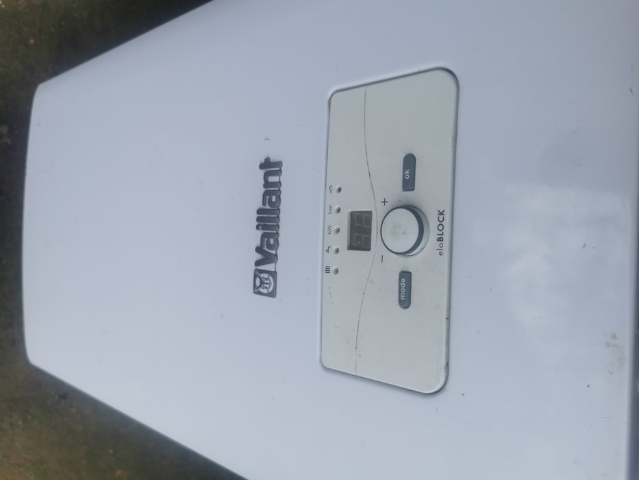 Cazan electric Vaillant eloBLOCK VE 6 – 6 kW, stare bună, funcțional