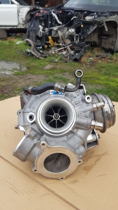 Tubina mare mica bmw f01 f10 f06 535d 640d 313cai