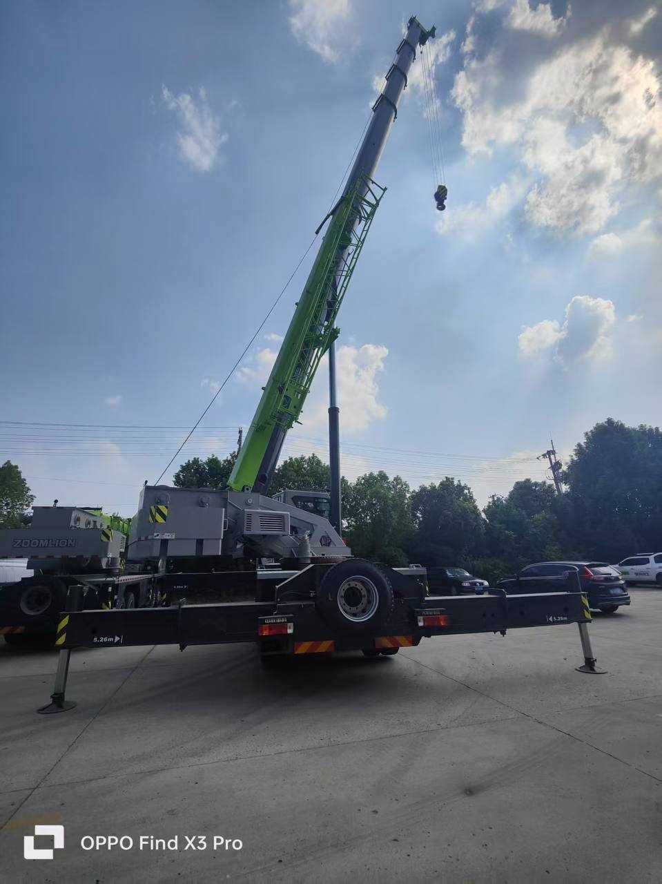 Автокран 50 т новый