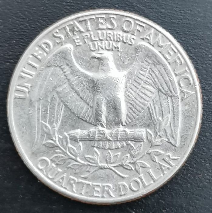 Vând colecție numismatice