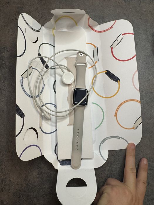 Vand ceas Apple Watch SE 2 40 mm