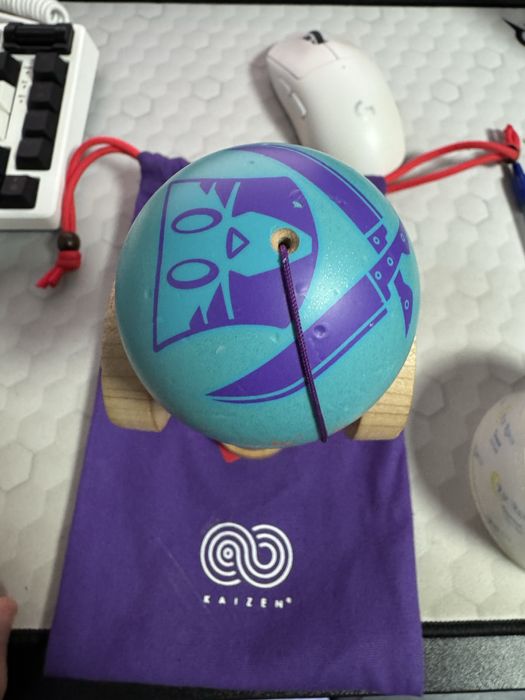 Kendama USA kenyatta williams pro model SILK paint