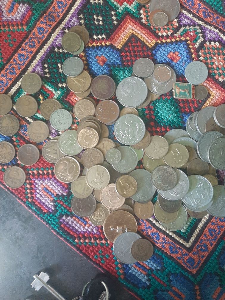 Прадам монеты старенней