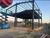 Vand si construiesc o gama larga de hale sau structuri metalice noi ne