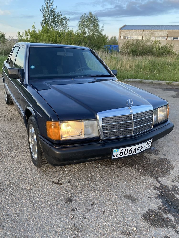 Продам Мерс 190е
