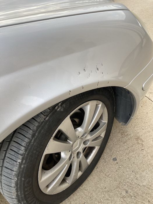 Продавам Мерцедес C220 CDI