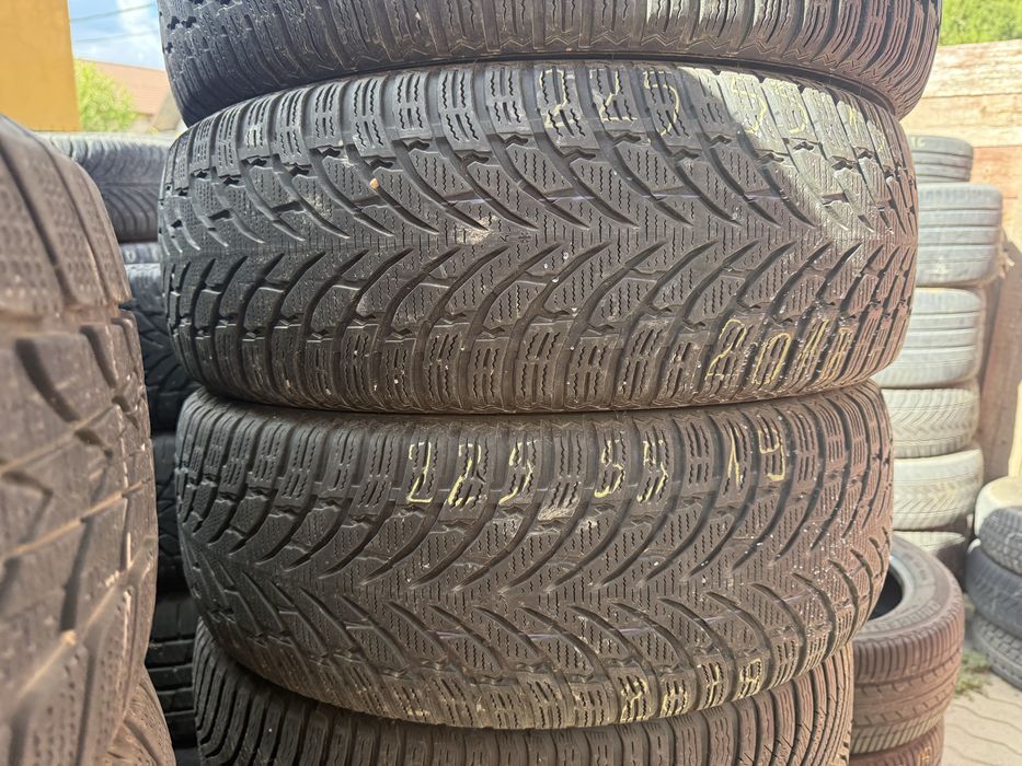 225/55/19”Set 4 buc NOKIAN dot 2018.anv M+S Iarnă.Impecabile.
