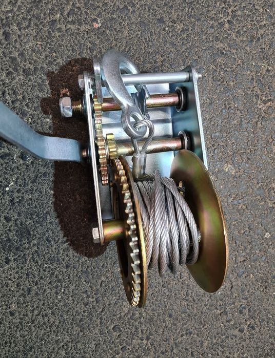 Troliu manual cu cablu otel 450kg/ 545kg/ 1.100kg