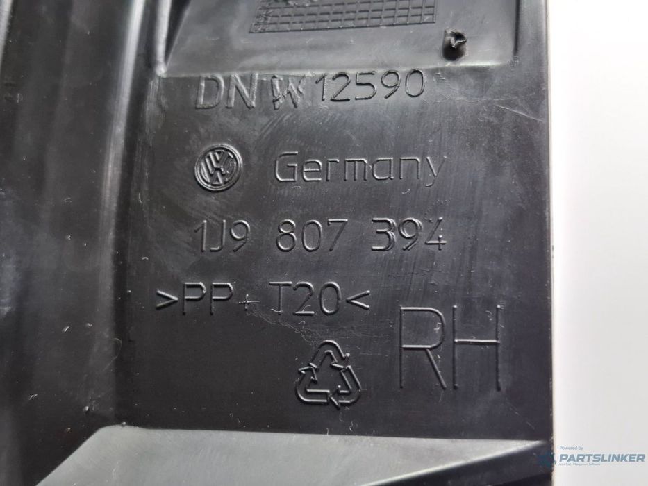 Suport bara dreapta spate VOLKSWAGEN GOLF IV Variant 1J5 1999 - 20061.9 TDI AGR, ALH 1J9807394