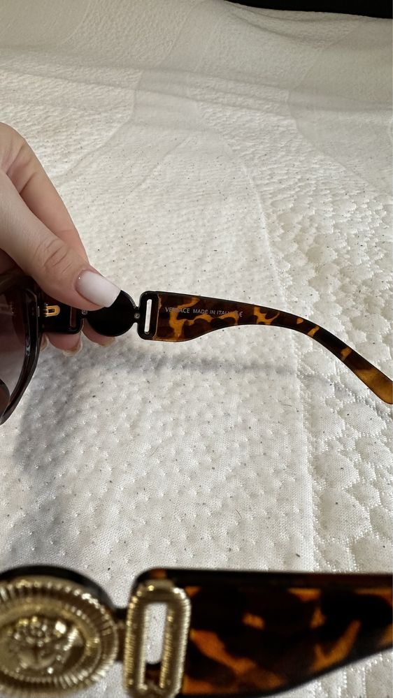 Ochelari de soare Versace maro, noi