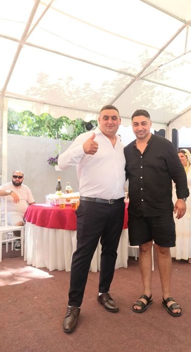Terase din lemn
-foișoare la comanda
-garaje auto
-pergole modele mode