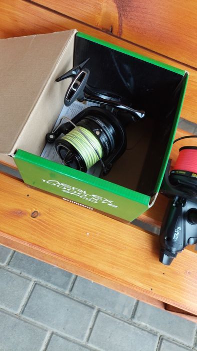 Mulinete crap: shimano aerlex spod, adonis 5000, hakuyo, faith runner