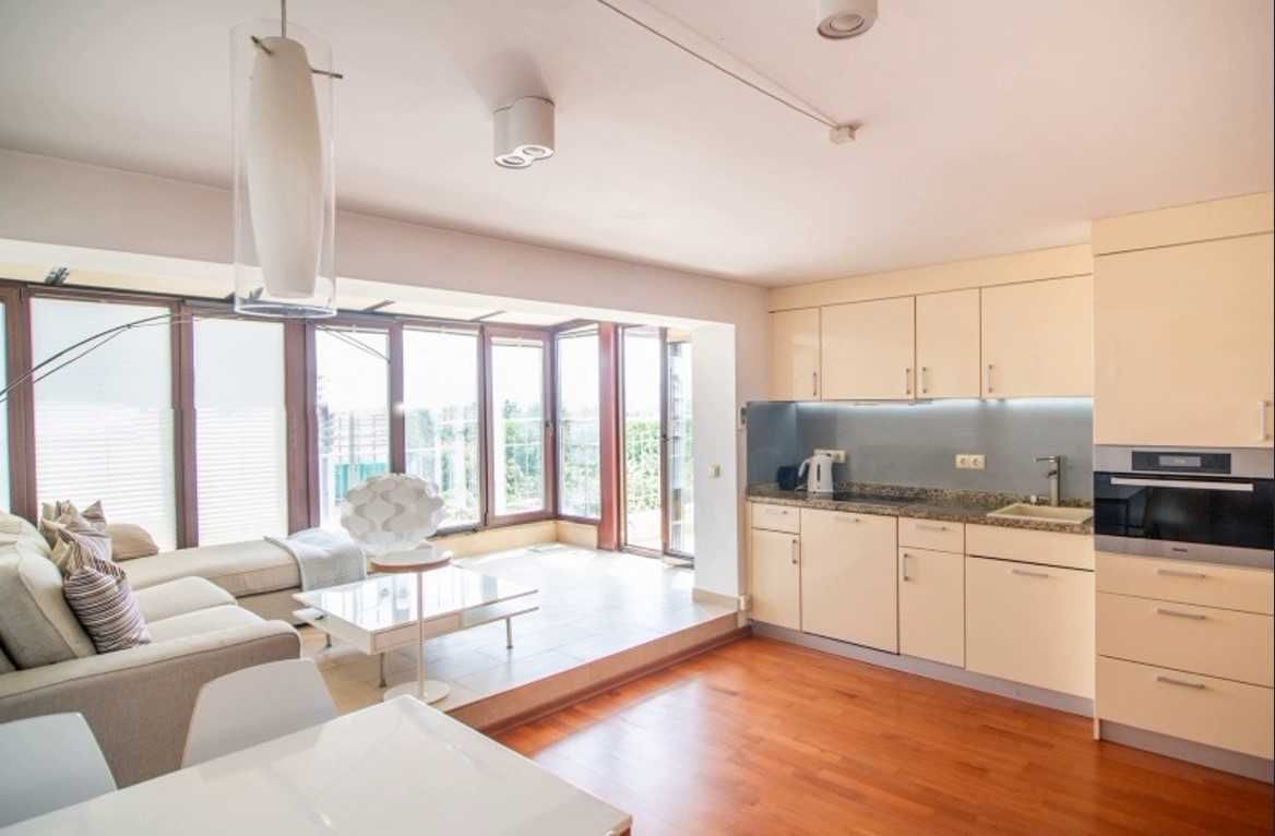 Продава се Тристаен апартамент в София, Лозенец - 122 кв.м за 2664 €/кв.м - Снимка #1