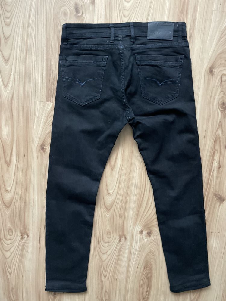 DIESEL / мъжки дънки W32