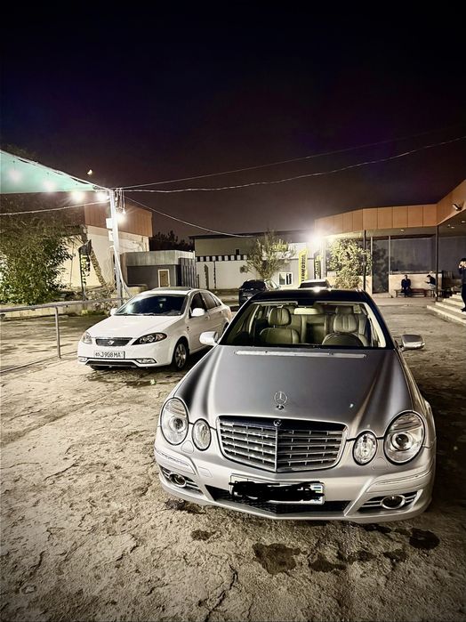 Mercedes bens W211 E350