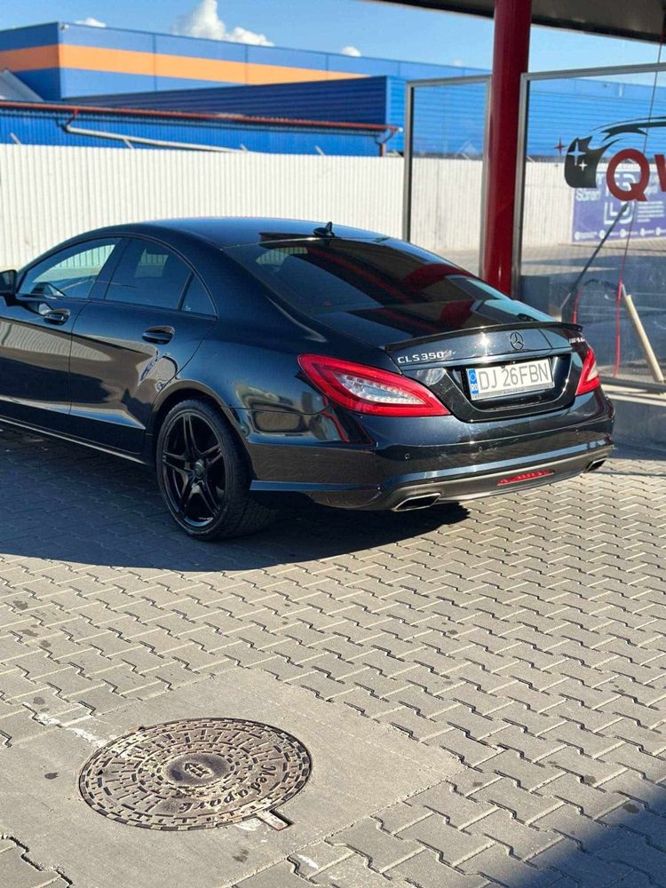 Mercedes benz cls 350 4 matic pachet AMG
