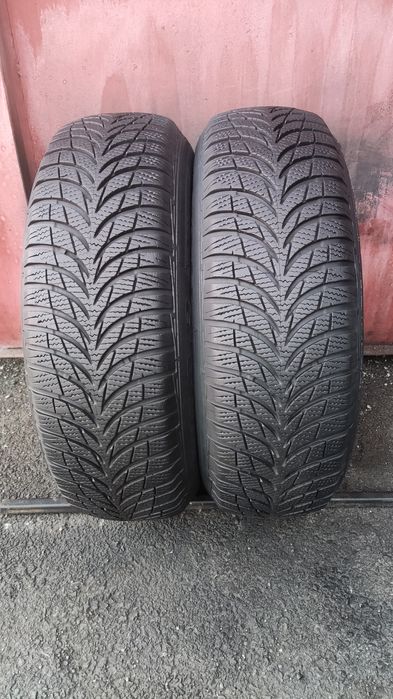 2бр. зимни гуми 185/65/15 GoodYear Ultra Grip 
dot21
6.9mm
Добро състо
