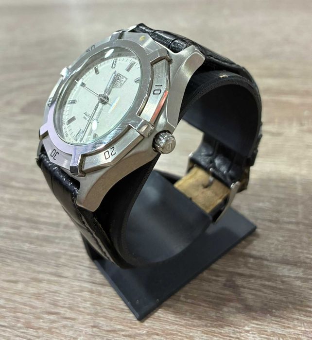 Часовник tag heuer wk1211