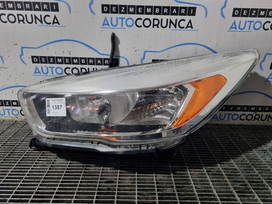 Far Stanga Ford Kuga II Facelift 2016 - 2019 SUV 4 Usi (1387) Fara xenon