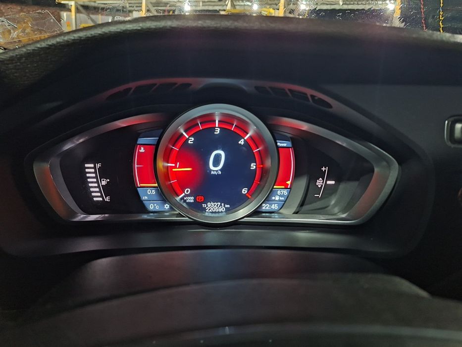 Vand Volvo V40 2014