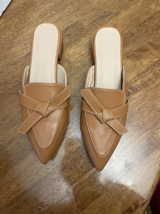 Шлепки женские новые