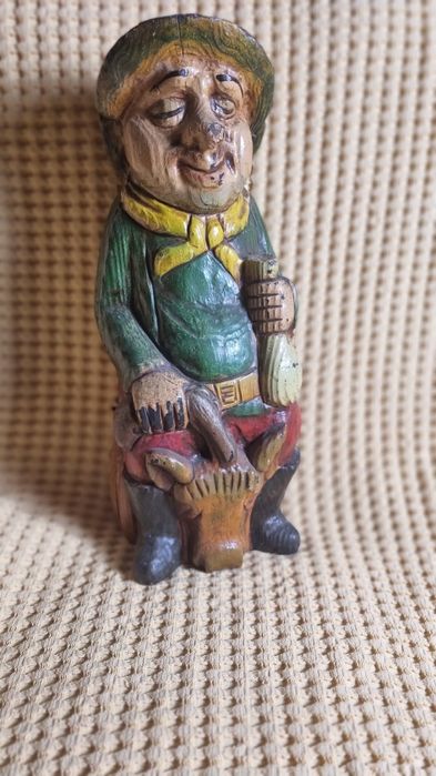 Statuete superbe foarte vechi suport sticla vin