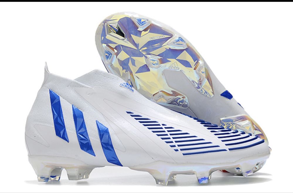 Ghete fotbal Adidas predator
