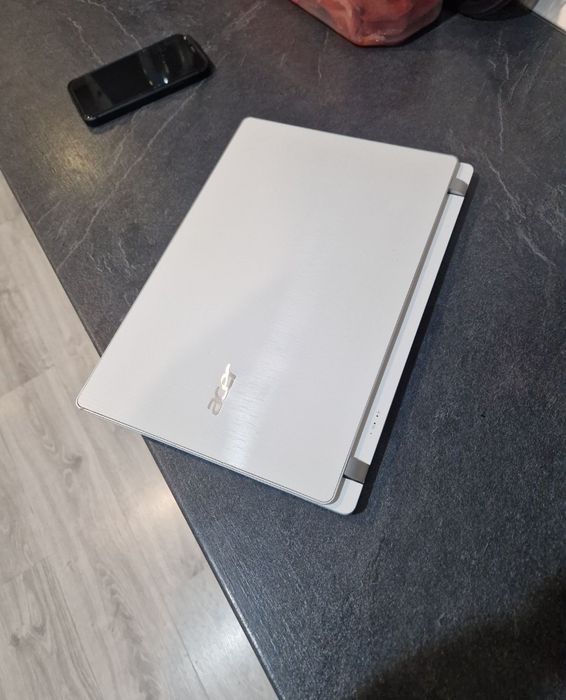 Laptop Acer 14 inch ,i3